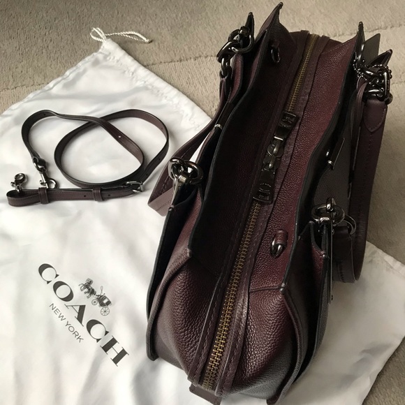 Coach Dreamer 36 Purse - Picture 4 of 9